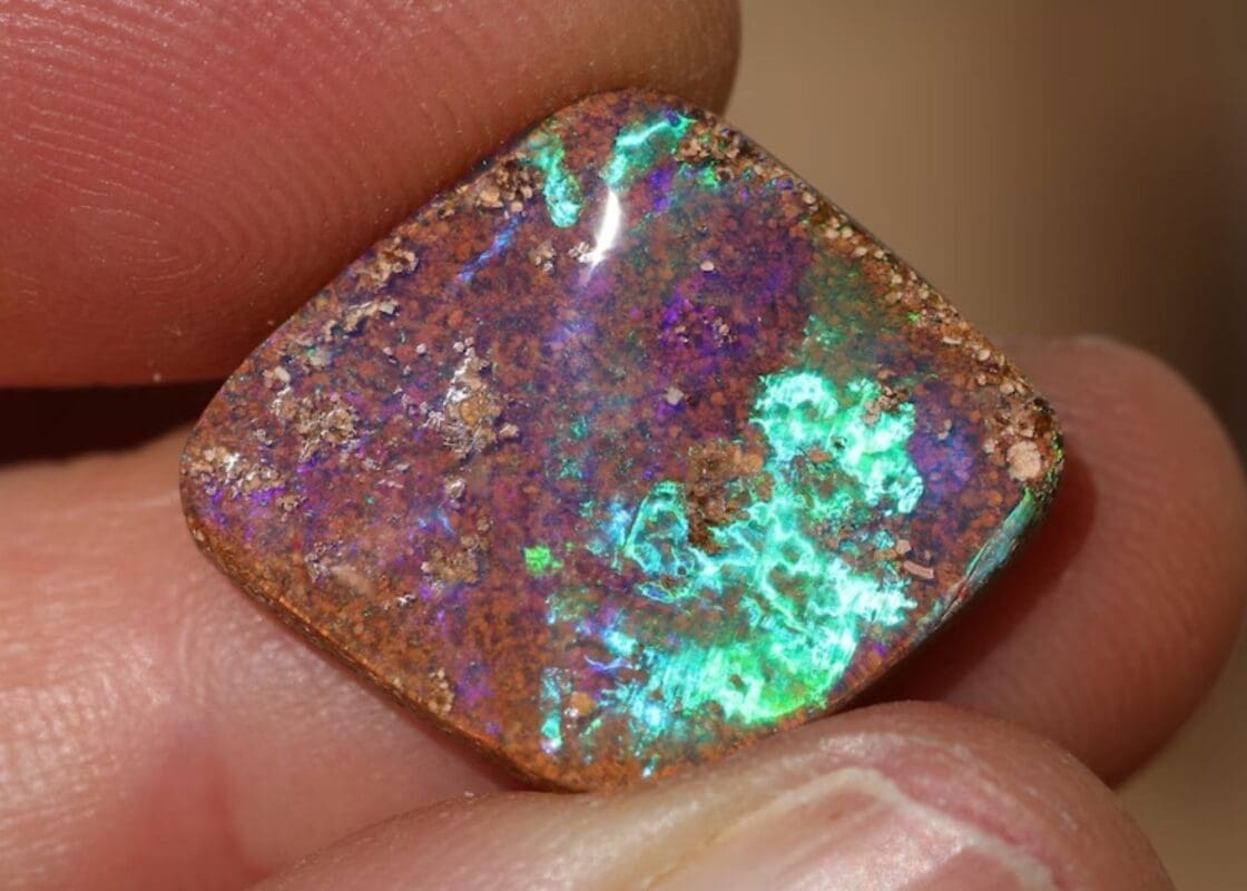 I-Louisiana Gem Mining Opal