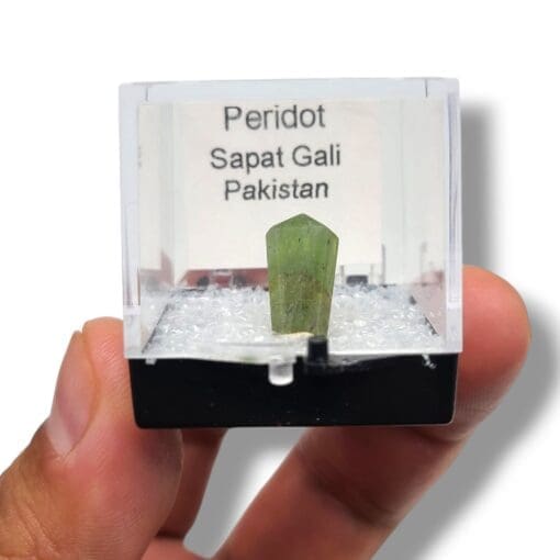 पेरिडोट पाकिस्तान २